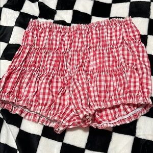 SHEIN Red and White High Waist Shorts with Ruffle Hem